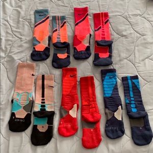 Nike elite socks, size youth 5-7 (5pairs)